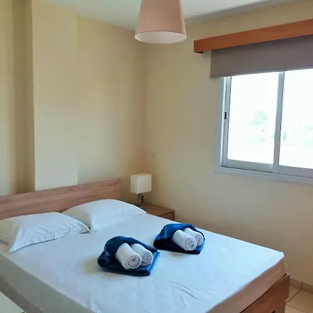 301 Carisa Napa - Flats Apartment Larnaca